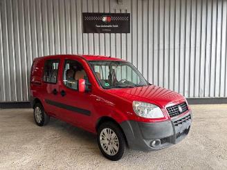 Fiat Doblo 1.3 JTD DPF SX Kombi 5-Sitzer picture 8