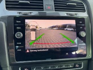 Volkswagen Golf VII Variant 2.0 TDI DSG R-Line picture 16