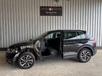Volkswagen Tiguan Join 2.0 TDI Navigation / AHK picture 5