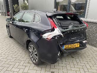 Volvo V-40 2.0 D2 Summum Business picture 12