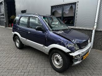 uszkodzony samochody osobowe Daihatsu Terios 1.3 SX Airco 1999/9