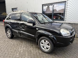 Hyundai Tucson 2.0i Dynamic picture 2