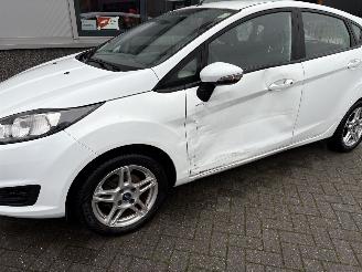 Ford Fiesta 1.0 5drs Style picture 9