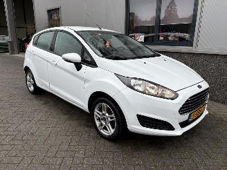 skadebil auto Ford Fiesta 1.0 5drs Style 2013/8