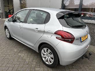 Peugeot 208 1.2 PureTech Blue Lion picture 19