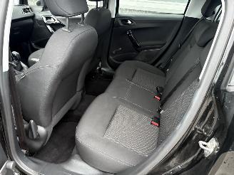 Peugeot 208 1.2 PureTech Blue Lion picture 13