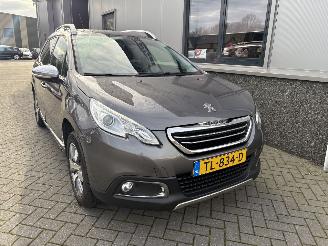 Peugeot 2008 1.2 PureTech Crossway picture 35