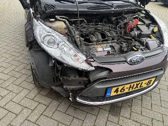 Ford Fiesta 1.4 Ghia Automaat picture 31