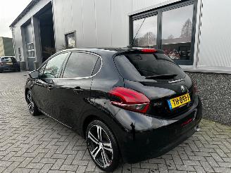 Peugeot 208 1.2 PureTech GT-Line Automaat picture 23