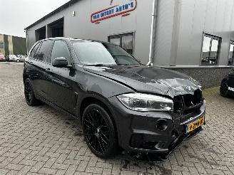 Schadeauto BMW X5 XDRIVE40D 313pk High Executive 2015/2