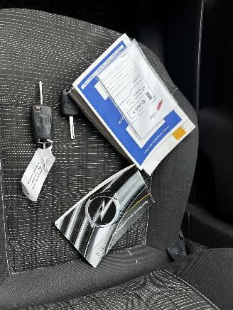 Opel Zafira 1.8 Edition picture 23