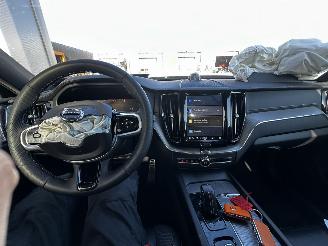 Volvo Xc-60 2.0 T8 Plug-in-hybrid AWD Polestar Engineered picture 40