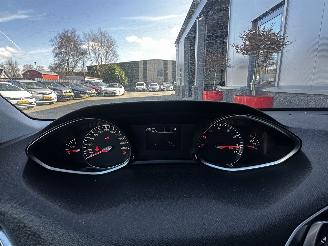 Peugeot 308 1.2 PureTech Blue Lease Premium picture 30