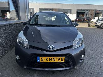 Toyota Yaris 1.5 Full Hybride Dynamic picture 11