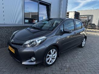 Toyota Yaris 1.5 Full Hybride Dynamic picture 5