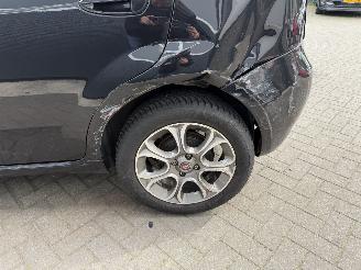 Fiat Punto Evo 0.9 TwinAir Sempre picture 26