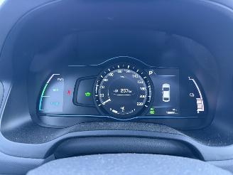 Hyundai Ioniq 1.6 GDI First Edition picture 35