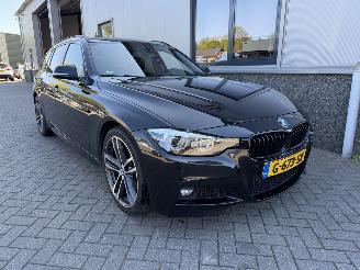 krockskadad bil auto BMW 3-serie 318i M Sport Touring Corporate Lease 2019/11