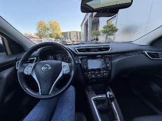 Nissan Qashqai 1.2 Premier Edition picture 21