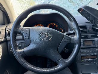 Toyota Avensis 2.0 VVTi Luna picture 18