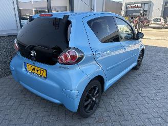 Toyota Aygo 1.0 VVT-i Dynamic Blue picture 9
