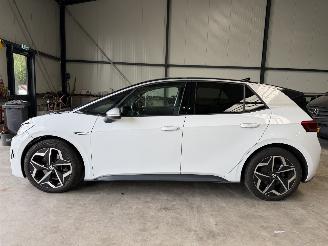 Volkswagen ID.3 First Plus 58kWh picture 8