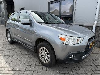 krockskadad bil auto Mitsubishi ASX 1.6 Intro Edition ClearTec 2011/3