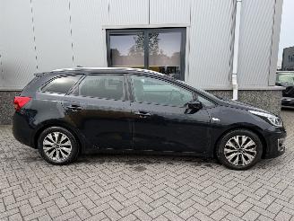 Kia Ceed Sportswagon 1.0 T-GDi Design Edition picture 3
