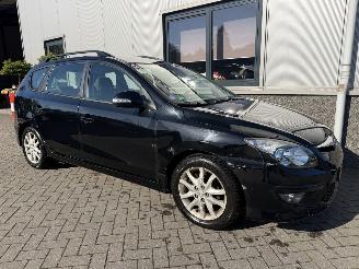 Hyundai I-30 1.4 i-Motion picture 2