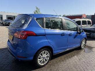 Ford B-Max 1.0 EcoBoost Titanium picture 4