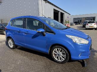 Ford B-Max 1.0 EcoBoost Titanium picture 2