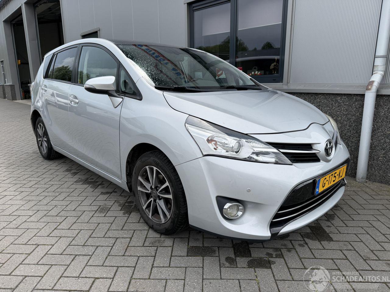 Toyota Verso 1.8 VVT-i Business