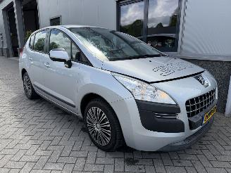 Auto incidentate Peugeot 3008 1.6 VTi Blue Lease 2012/5