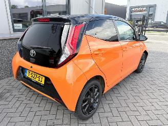 Toyota Aygo 1.0 VVT-i x-joy picture 5