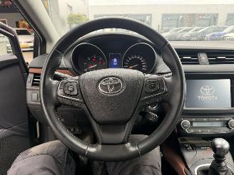 Toyota Avensis 2.0 D-4D-F Executive Business picture 25