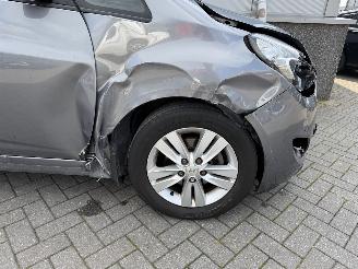 Hyundai Ix20 1.6 i-Catcher Automaat picture 18