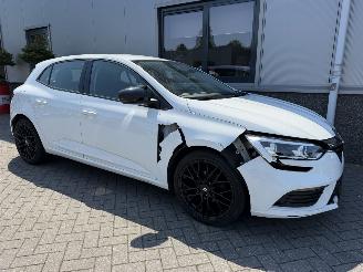 Schadeauto Renault Mégane 1.2 TCe Life 2016/11