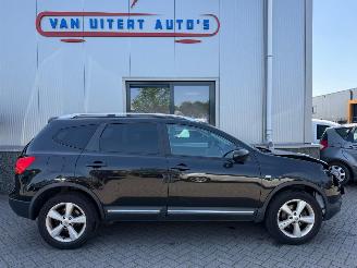 Nissan Qashqai+2 2.0 Tekna picture 32