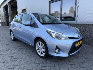 Coche accidentado Toyota Yaris 1.5 Full Hybrid Dynamic 2012/7