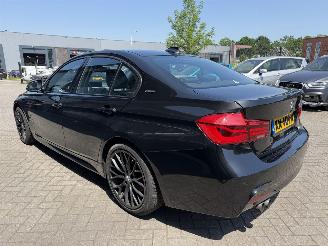 BMW 3-serie 330e M-Sport Sedan picture 12