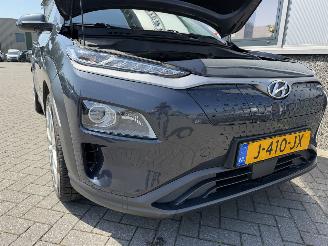 Hyundai Kona EV Premium 64kWh picture 26