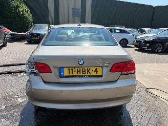 BMW 3-serie 330i High Executive Coupe picture 4