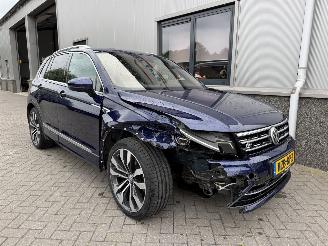 Damaged car Volkswagen Tiguan 2.0 TSI 4Motion Highline R-Line 2017/2