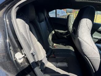 Mercedes A-klasse 180 Business Solution AMG picture 29