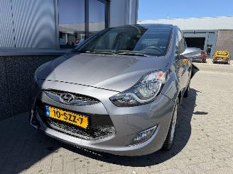 Hyundai Ix20 1.6 i-Catcher Automaat picture 18