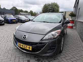 Mazda 3 2.0 DiSi TS Plus picture 2