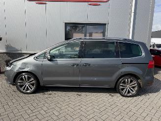 Volkswagen Sharan 2.0 TSI Highline 7-Persoons Automaat picture 25