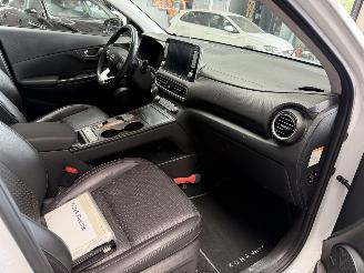 Hyundai Kona EV Premium 64 kWh picture 43
