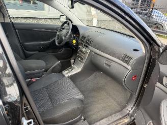 Toyota Avensis 1.8 VVTi Luna Automaat picture 12
