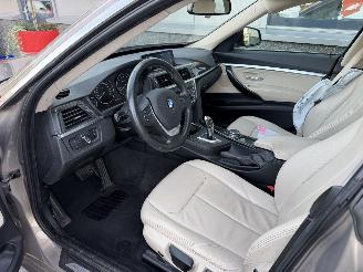 BMW 3-serie GT 320i xDrive Luxury picture 12